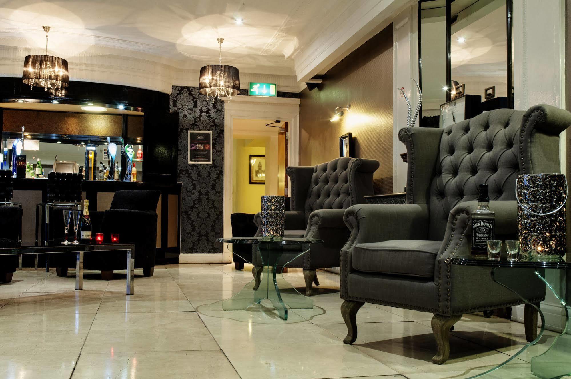 Oyo Clayton Lodge ニューカッスル・アンダー・ライム エクステリア 写真